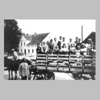 059-0043 Schulausflug 1933-34 mit Lehrer Gruetzmacher nach Gross Lindenau.jpg